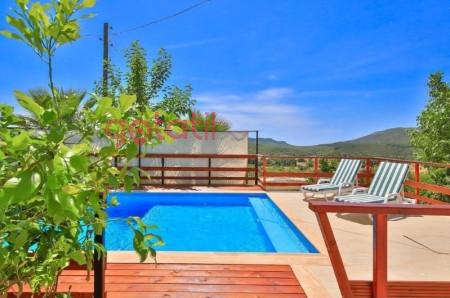 Villa Miran, Muhafazakar Yüzme Havuzlu, Doğa İçerisinde Villa 3