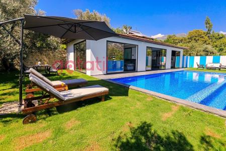 Villa Safran-3, Korunaklı Yüzme Havuzlu, Doğa İçerisinde Villa 1